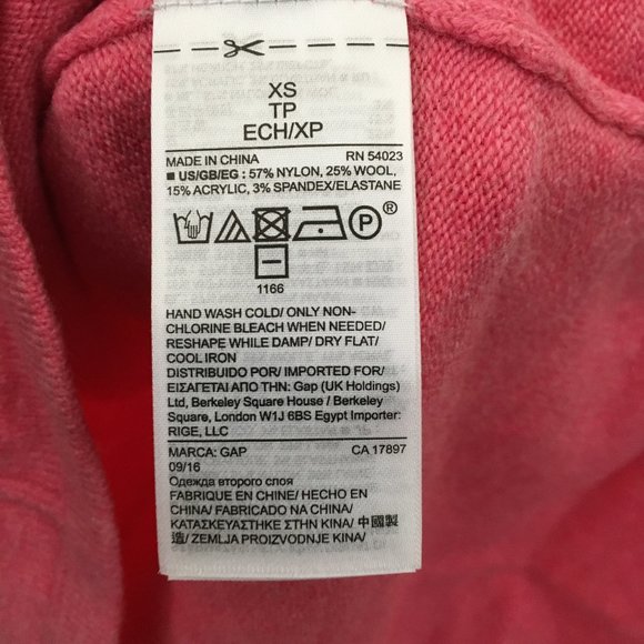 Gap BNWT Pink V-Neck Sweater Women's XS Small - Picture 7 of 7